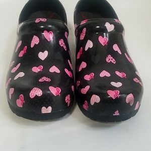Anywear unisex slip on cancer awareness shoes